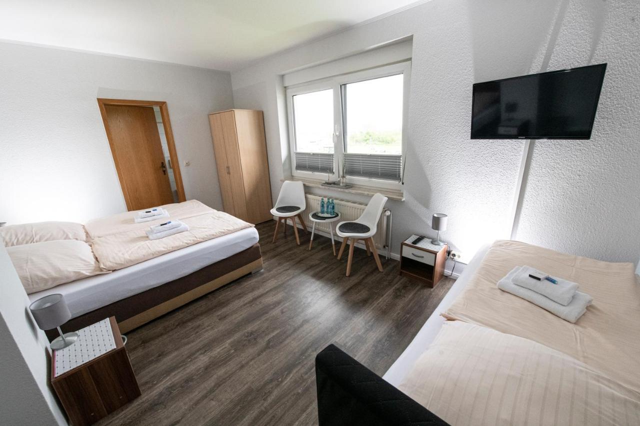Zum Alten Faehrhaus - Bed & Breakfast Wrohm Luaran gambar